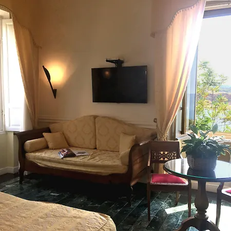 Tronas & Hotel Alghero