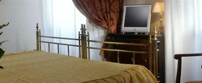 拉斯多洛娜斯温泉别墅酒店 5*