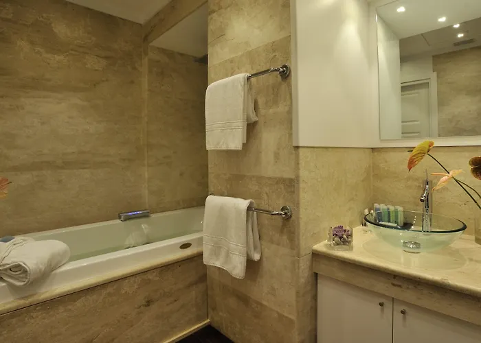 Tronas & Szálloda Alghero