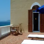 Hotel Tronas &