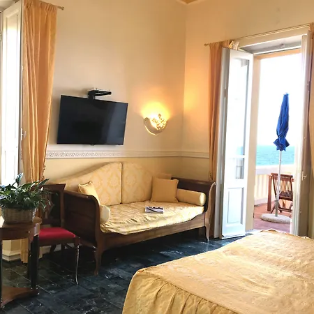 Tronas & 5* Alghero