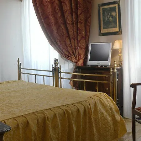 Tronas & 5* Alghero