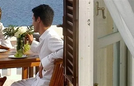 Hotel Tronas &