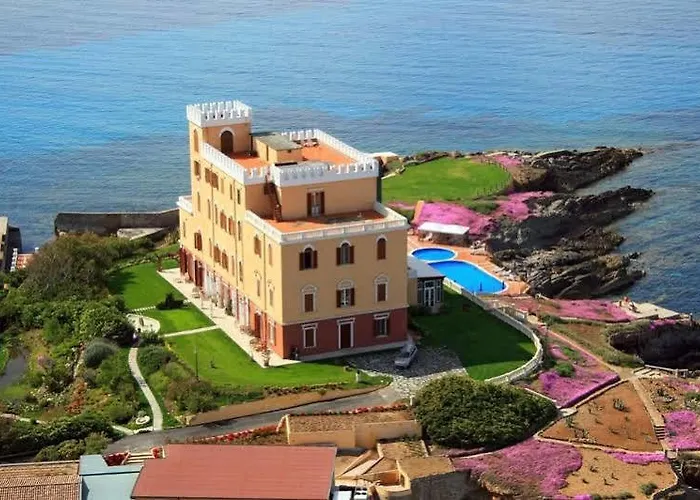 Tronas & Hotel Alghero